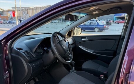 Hyundai Solaris II рестайлинг, 2011 год, 880 000 рублей, 7 фотография