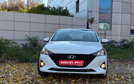 Hyundai Solaris II рестайлинг, 2020 год, 1 650 000 рублей, 3 фотография