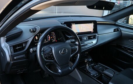 Lexus ES VII, 2022 год, 4 695 000 рублей, 19 фотография