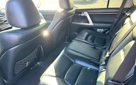 Toyota Land Cruiser 200, 2014 год, 4 800 000 рублей, 10 фотография