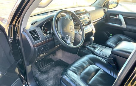 Toyota Land Cruiser 200, 2014 год, 4 800 000 рублей, 9 фотография