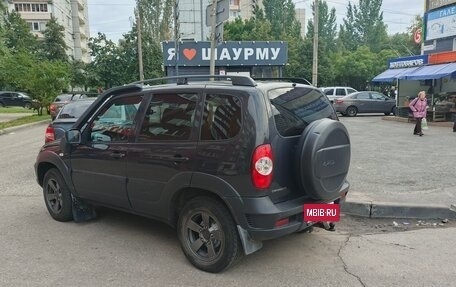 Chevrolet Niva I рестайлинг, 2018 год, 690 000 рублей, 8 фотография