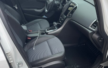 Opel Astra J, 2013 год, 790 000 рублей, 7 фотография