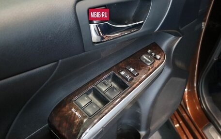 Toyota Camry, 2018 год, 2 490 000 рублей, 11 фотография