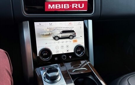 Land Rover Range Rover IV рестайлинг, 2021 год, 7 500 000 рублей, 3 фотография