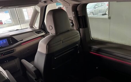 Volkswagen Multivan, 2023 год, 5 650 000 рублей, 9 фотография
