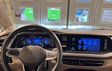 Volkswagen Multivan, 2023 год, 5 650 000 рублей, 20 фотография