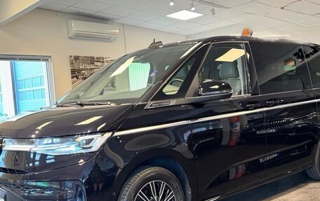 Volkswagen Multivan, 2023 год, 5 650 000 рублей, 26 фотография