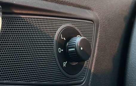 Skoda Yeti I рестайлинг, 2014 год, 1 097 000 рублей, 19 фотография