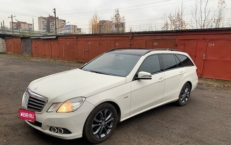 Mercedes-Benz E-Класс, 2010 год, 1 320 000 рублей, 3 фотография