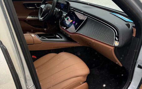 Mercedes-Benz E-Класс, 2024 год, 6 999 999 рублей, 18 фотография
