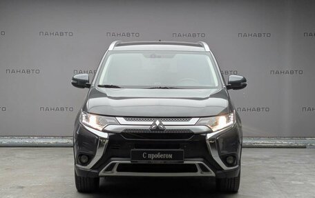 Mitsubishi Outlander III рестайлинг 3, 2019 год, 2 097 000 рублей, 2 фотография