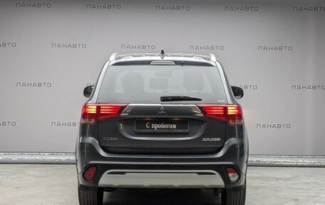 Mitsubishi Outlander III рестайлинг 3, 2019 год, 2 097 000 рублей, 4 фотография