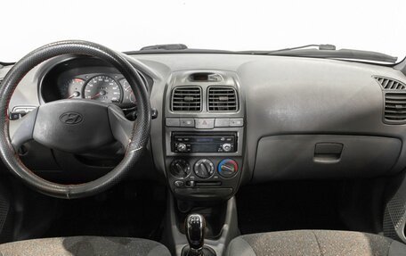 Hyundai Accent II, 2008 год, 350 000 рублей, 6 фотография