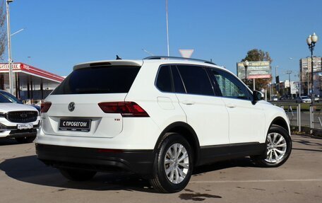Volkswagen Tiguan II, 2017 год, 2 100 000 рублей, 5 фотография