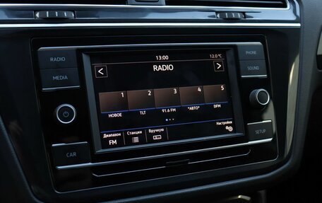 Volkswagen Tiguan II, 2017 год, 2 100 000 рублей, 14 фотография