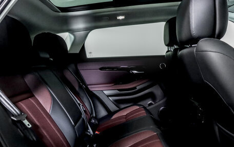 Land Rover Range Rover Evoque II, 2024 год, 4 990 000 рублей, 32 фотография