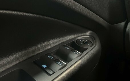 Ford Kuga III, 2018 год, 1 599 000 рублей, 11 фотография