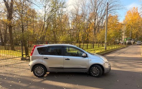Nissan Note II рестайлинг, 2006 год, 280 000 рублей, 5 фотография