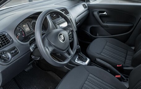 Volkswagen Polo VI (EU Market), 2017 год, 1 330 400 рублей, 5 фотография