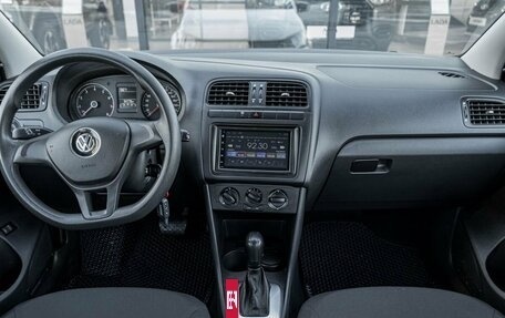 Volkswagen Polo VI (EU Market), 2017 год, 1 330 400 рублей, 7 фотография