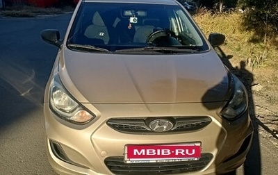 Hyundai Solaris II рестайлинг, 2013 год, 672 000 рублей, 1 фотография