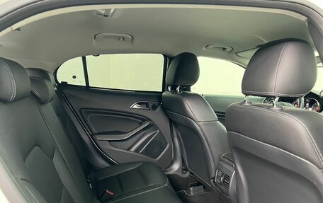 Mercedes-Benz GLA, 2015 год, 2 190 000 рублей, 12 фотография