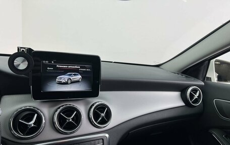 Mercedes-Benz GLA, 2015 год, 2 190 000 рублей, 18 фотография
