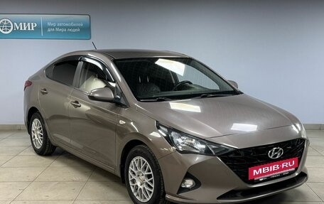 Hyundai Solaris II рестайлинг, 2021 год, 1 560 000 рублей, 3 фотография
