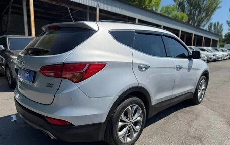 Hyundai Santa Fe III рестайлинг, 2013 год, 1 980 000 рублей, 4 фотография