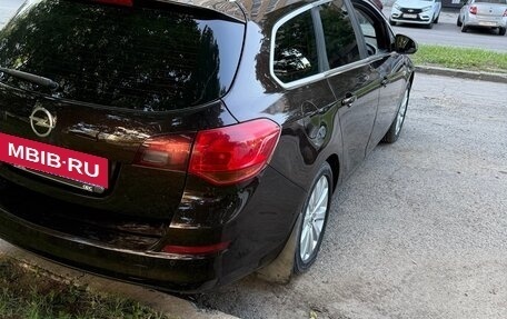 Opel Astra J, 2012 год, 630 000 рублей, 6 фотография