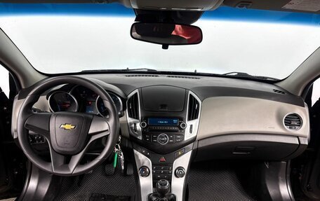 Chevrolet Cruze II, 2014 год, 1 045 000 рублей, 12 фотография