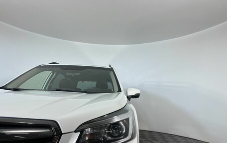 Subaru Forester, 2018 год, 2 640 000 рублей, 9 фотография