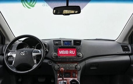 Toyota Highlander III, 2010 год, 1 690 000 рублей, 11 фотография