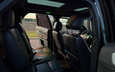 Ford Explorer V рестайлинг, 2013 год, 1 780 000 рублей, 10 фотография