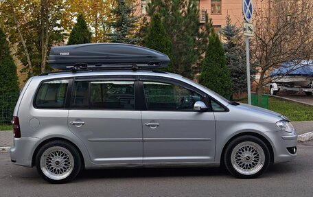 Volkswagen Touran III, 2008 год, 790 000 рублей, 7 фотография