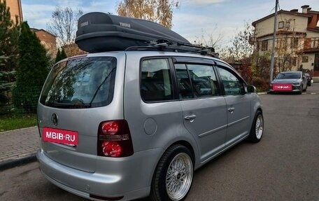 Volkswagen Touran III, 2008 год, 790 000 рублей, 5 фотография
