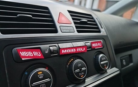 Volkswagen Touran III, 2008 год, 790 000 рублей, 15 фотография