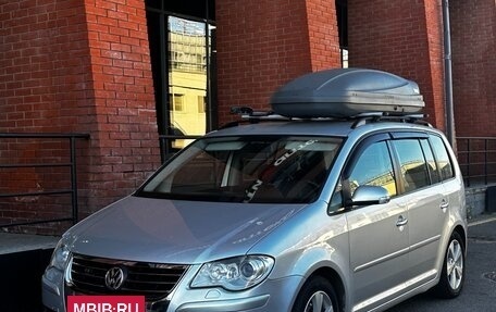 Volkswagen Touran III, 2008 год, 790 000 рублей, 32 фотография