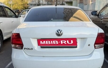 Volkswagen Polo VI (EU Market), 2014 год, 680 000 рублей, 2 фотография