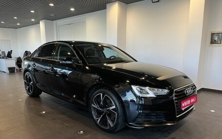 Audi A4, 2017 год, 1 988 000 рублей, 1 фотография