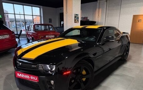 Chevrolet Camaro IV, 2013 год, 2 600 000 рублей, 2 фотография