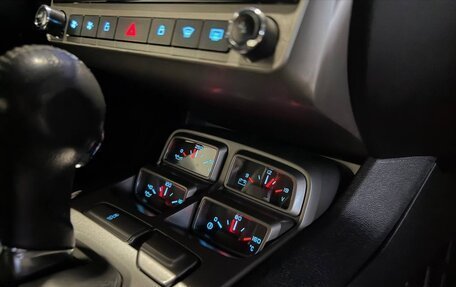 Chevrolet Camaro IV, 2013 год, 2 600 000 рублей, 22 фотография