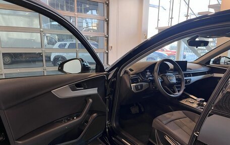 Audi A4, 2017 год, 1 988 000 рублей, 22 фотография