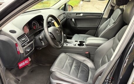 Volkswagen Touareg III, 2012 год, 1 690 000 рублей, 7 фотография