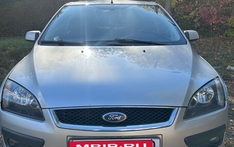Ford Focus II рестайлинг, 2006 год, 650 000 рублей, 3 фотография