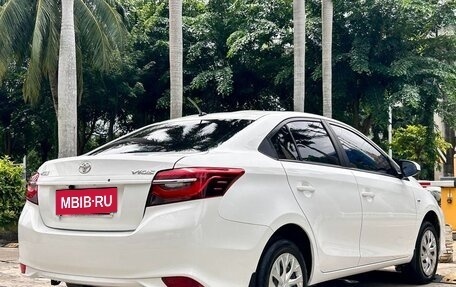 Toyota Vios III, 2022 год, 960 000 рублей, 4 фотография