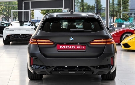BMW 5 серия, 2025 год, 9 790 000 рублей, 7 фотография