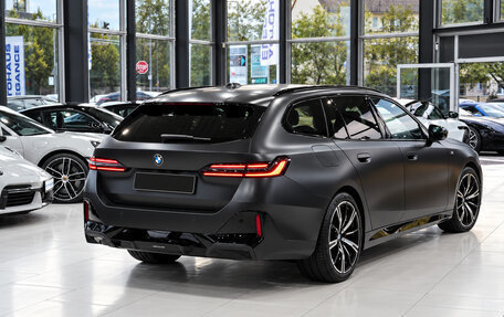 BMW 5 серия, 2025 год, 9 790 000 рублей, 8 фотография
