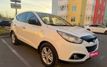 Hyundai ix35 I рестайлинг, 2011 год, 1 000 000 рублей, 3 фотография